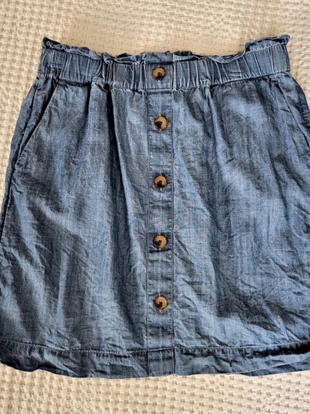 Loft Outlet Blue Button Front Mini Skirt Size Medium Like New